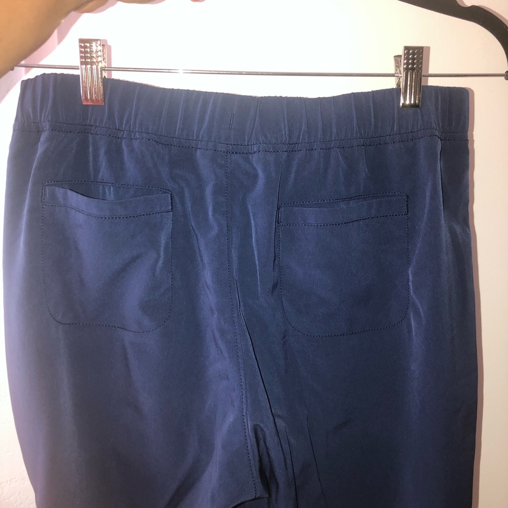 Beyond scrubs jogger pants size Petite Medium